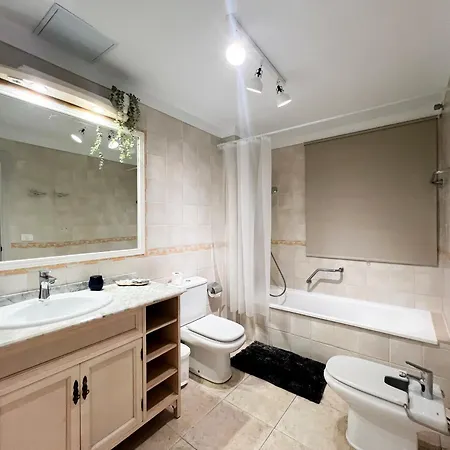 Granada Park Paradise Retreat 아파트